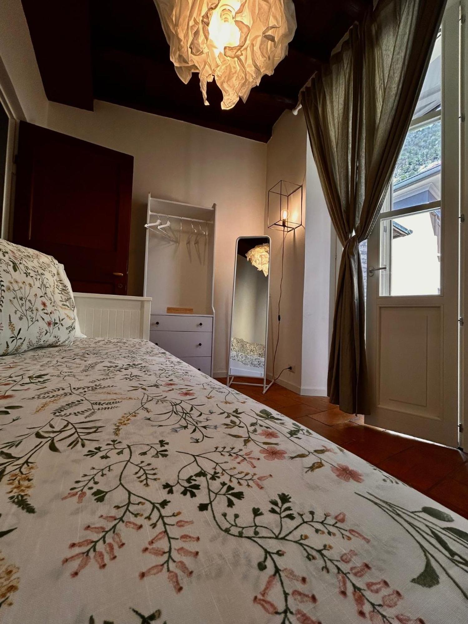 Casa Vacanze Viacoloniola37 Como Eksteriør billede